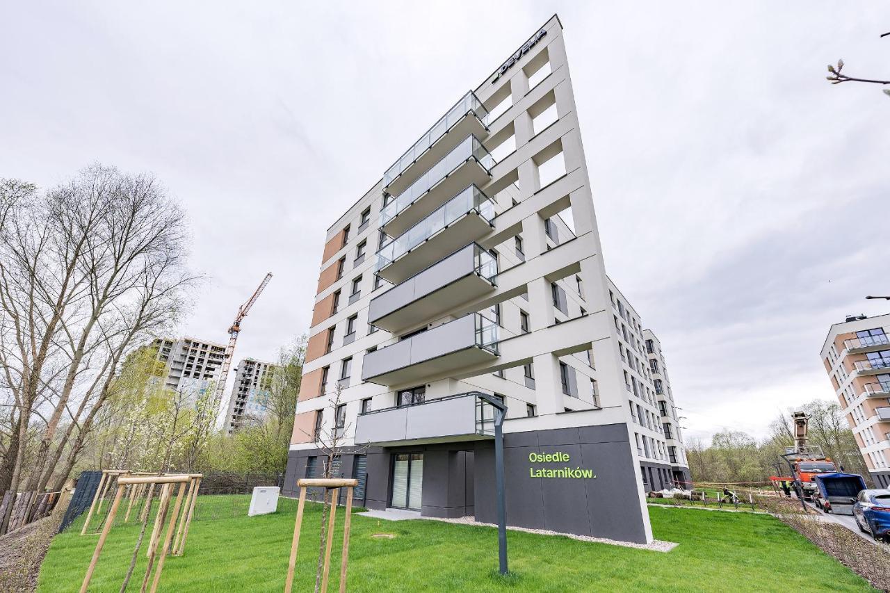 Apartament Nowa Letnica, Osiedle Latarnikow Gdanskアパートメント エクステリア 写真